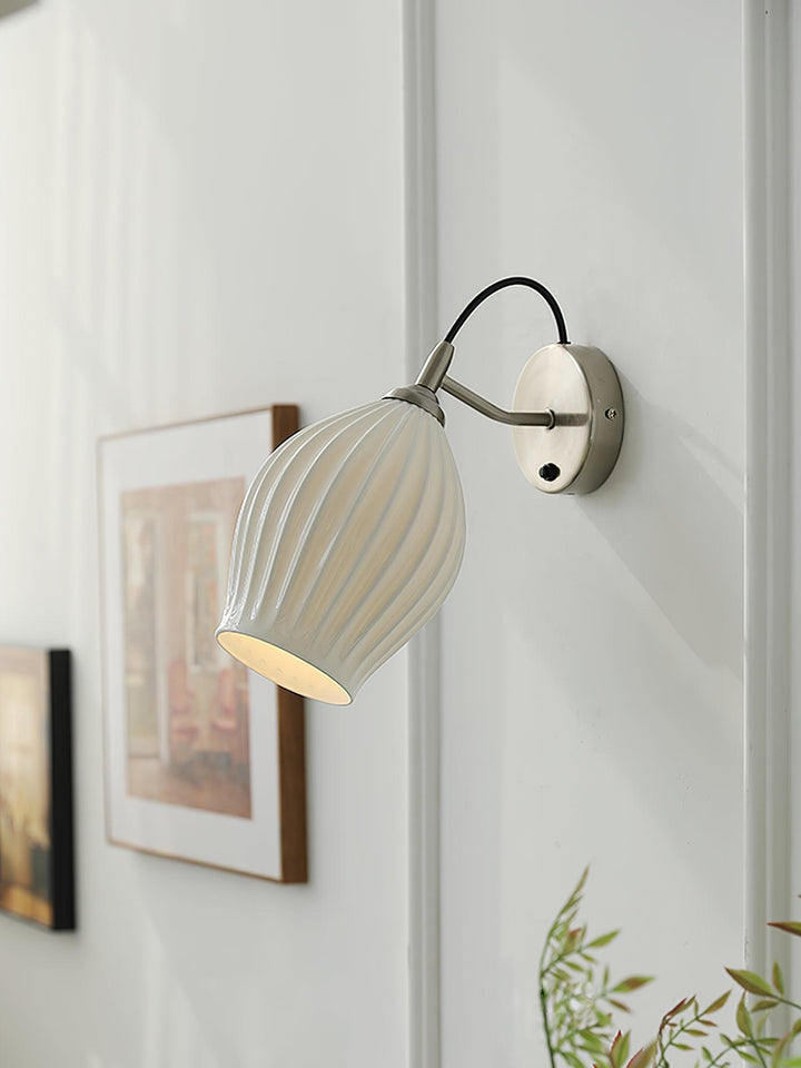 Ceramic Ribbed Wall light - Vakkerlight