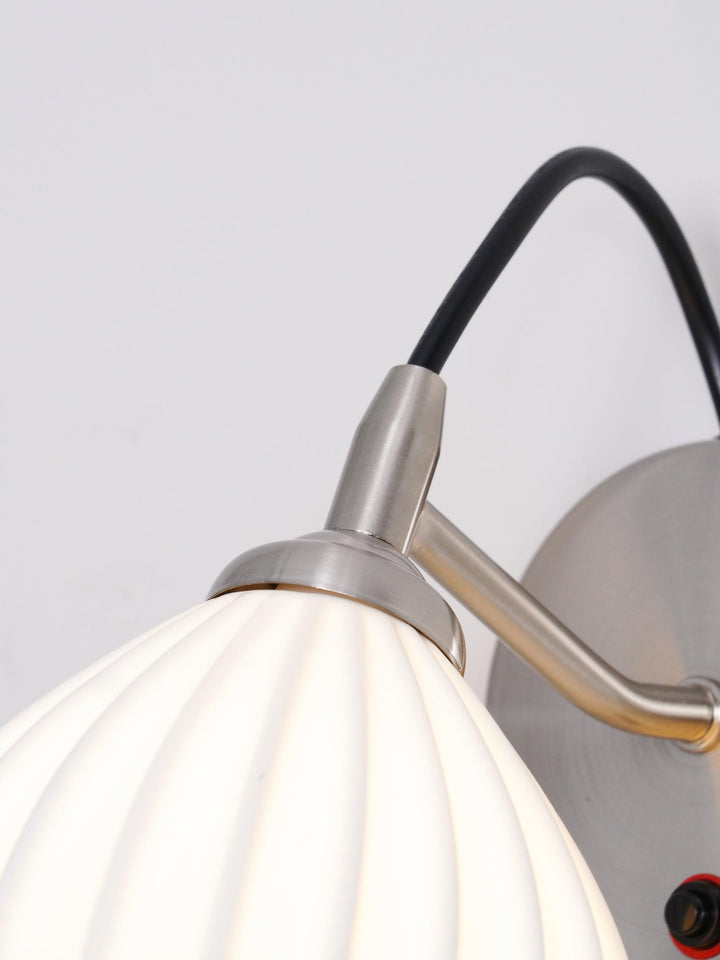 Ceramic Ribbed Wall light - Vakkerlight