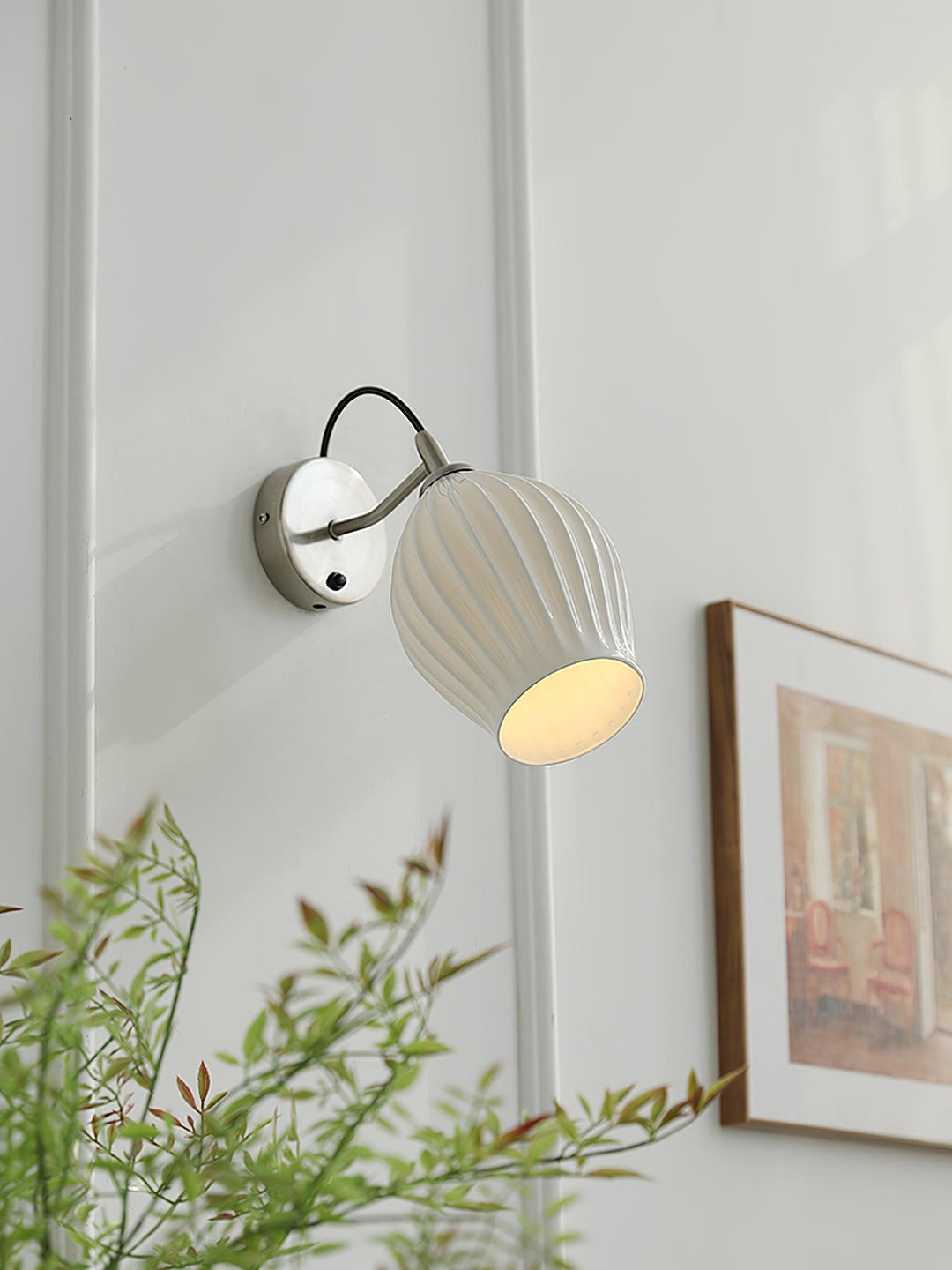 Ceramic Ribbed Wall light - Vakkerlight