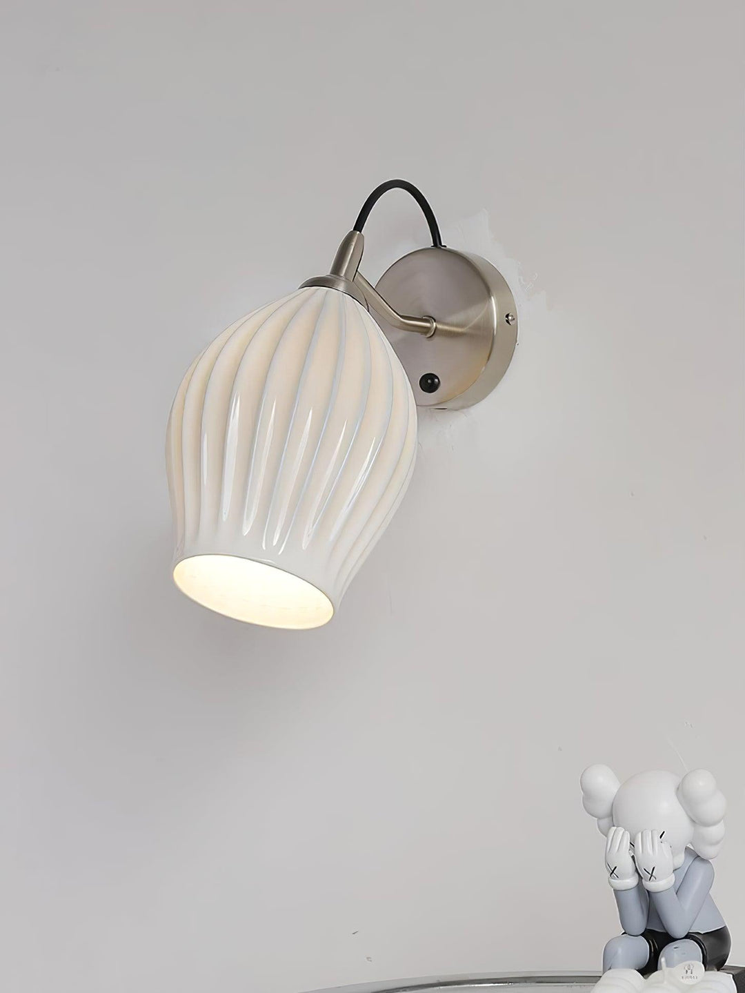 Ceramic Ribbed Wall light - Vakkerlight