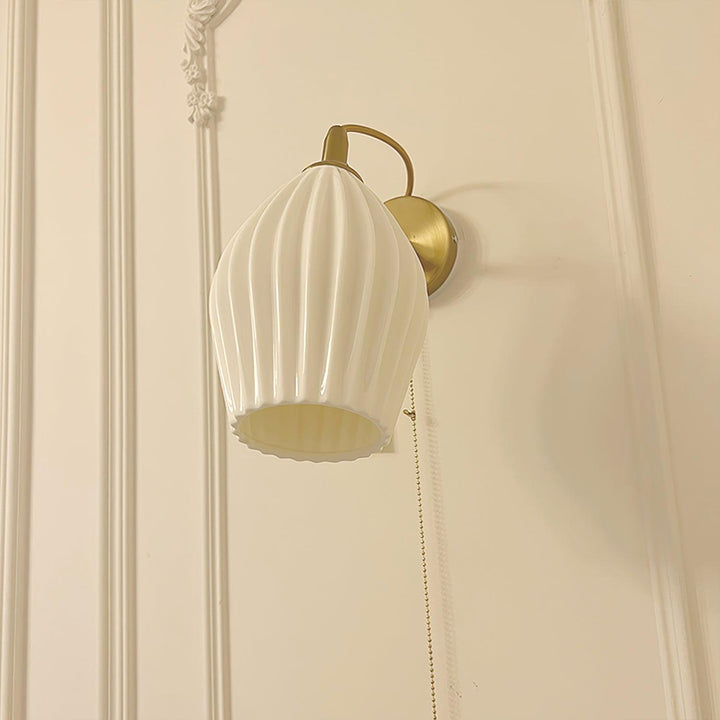 Ceramic Ribbed Wall light - Vakkerlight