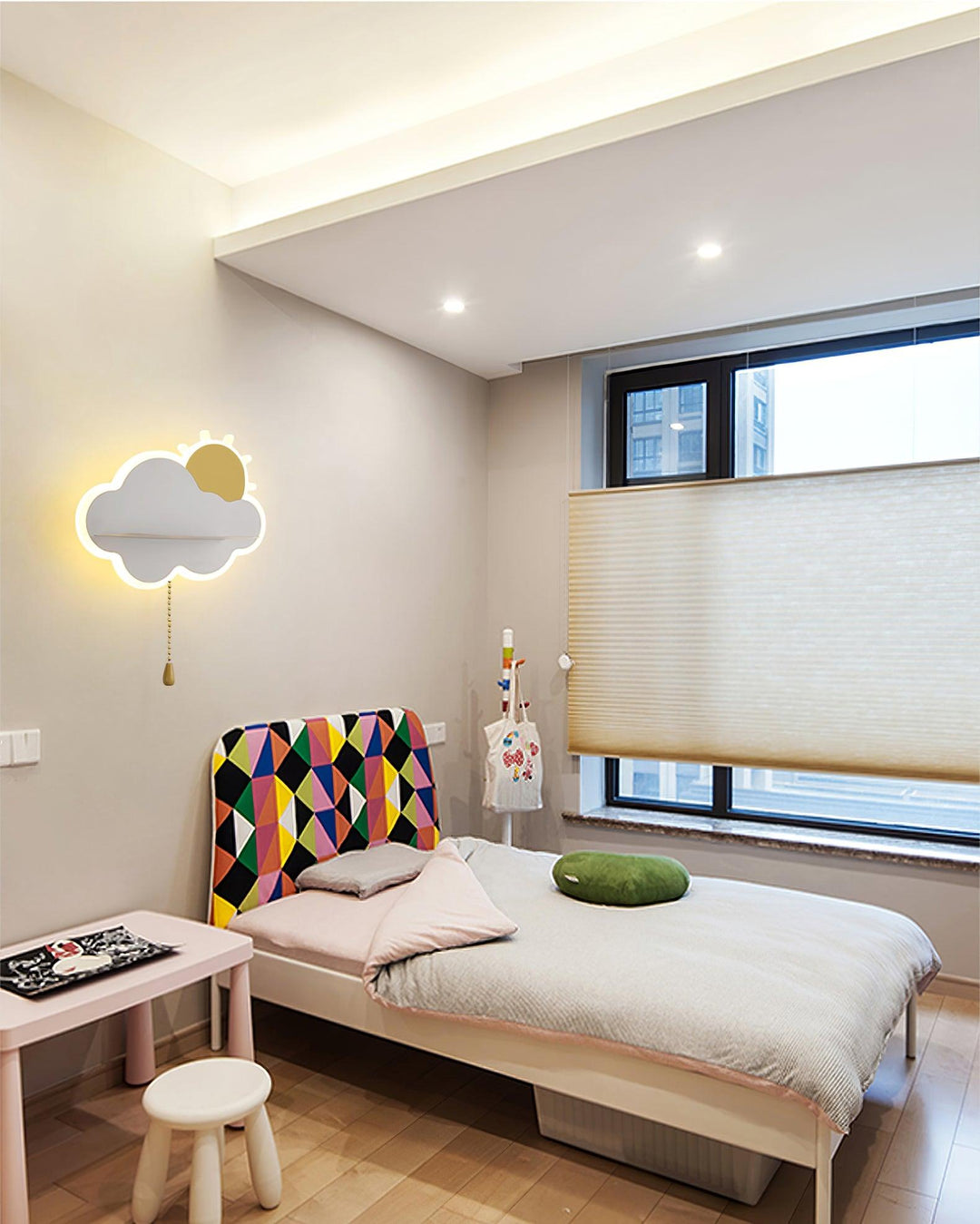 Child Cloud Wall Lamp - Vakkerlight