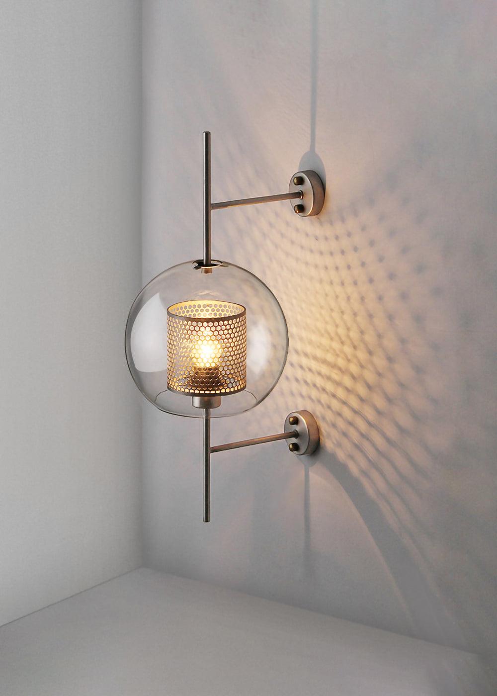 Chiswick Glass Wall Light - Vakkerlight