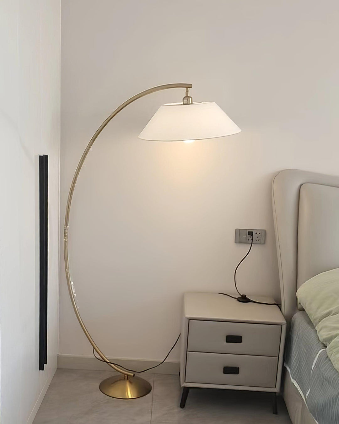 Circo Floor Lamp - Vakkerlight