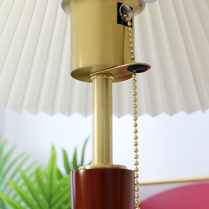 Cone Pleated Fabric Table Lamp - Vakkerlight