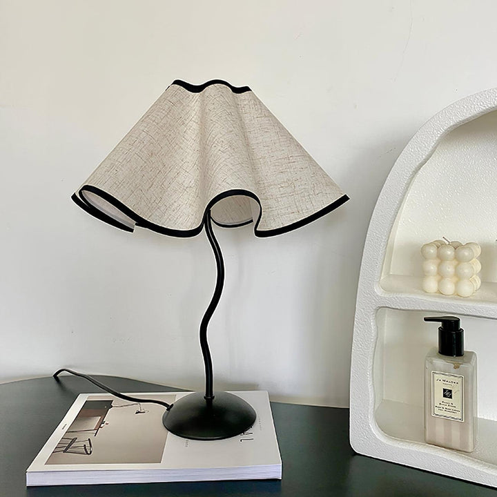 Cora Table Lamp - Vakkerlight