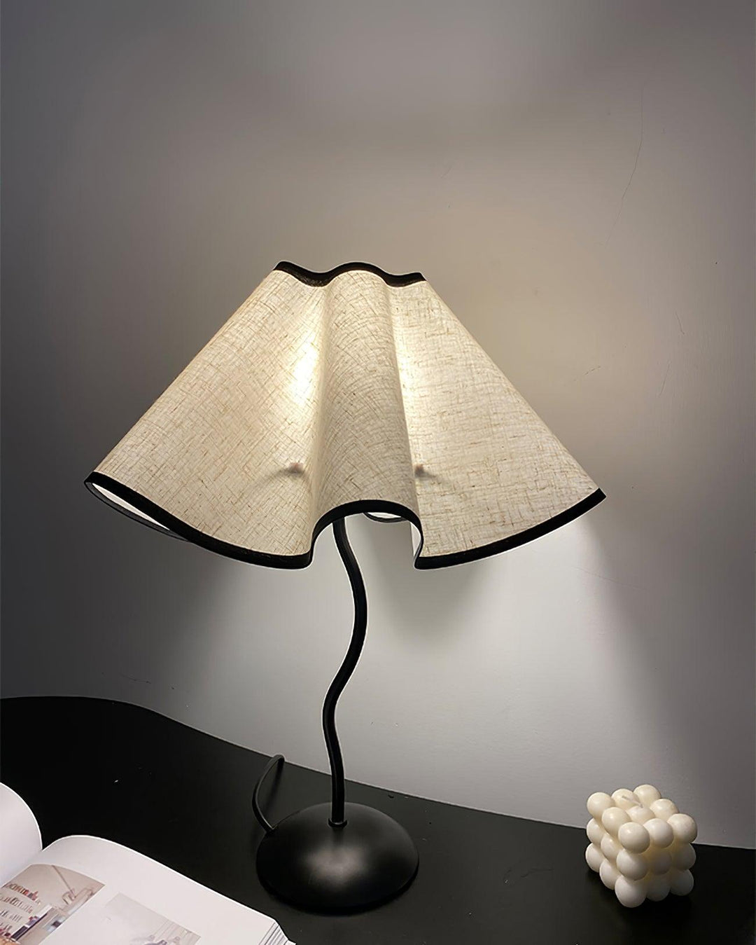 Cora Table Lamp - Vakkerlight