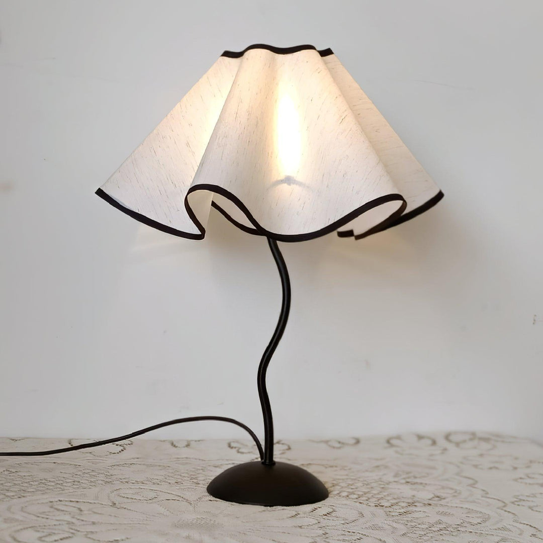 Cora Table Lamp - Vakkerlight