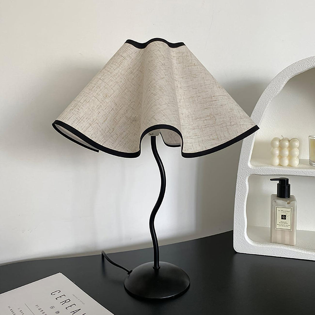 Cora Table Lamp - Vakkerlight