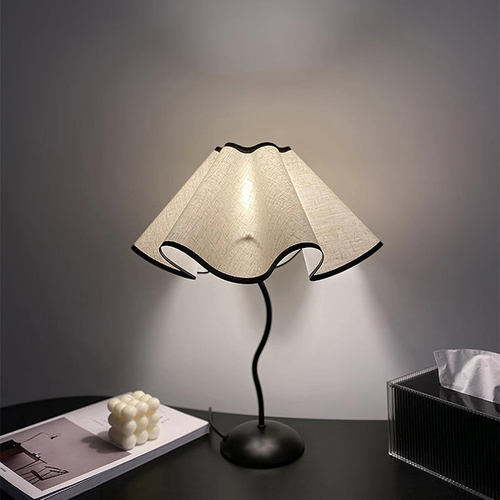 Cora Table Lamp - Vakkerlight