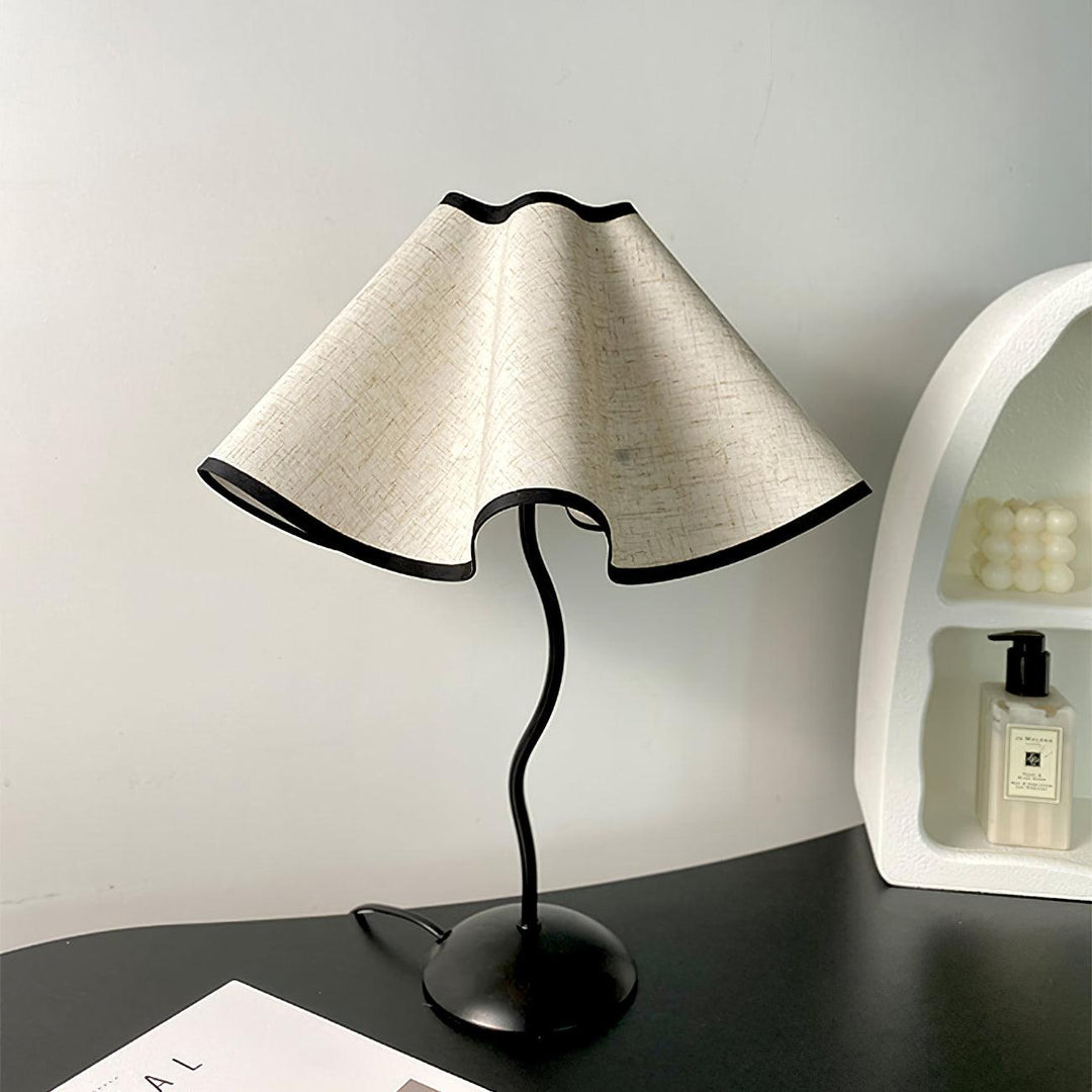 Cora Table Lamp - Vakkerlight