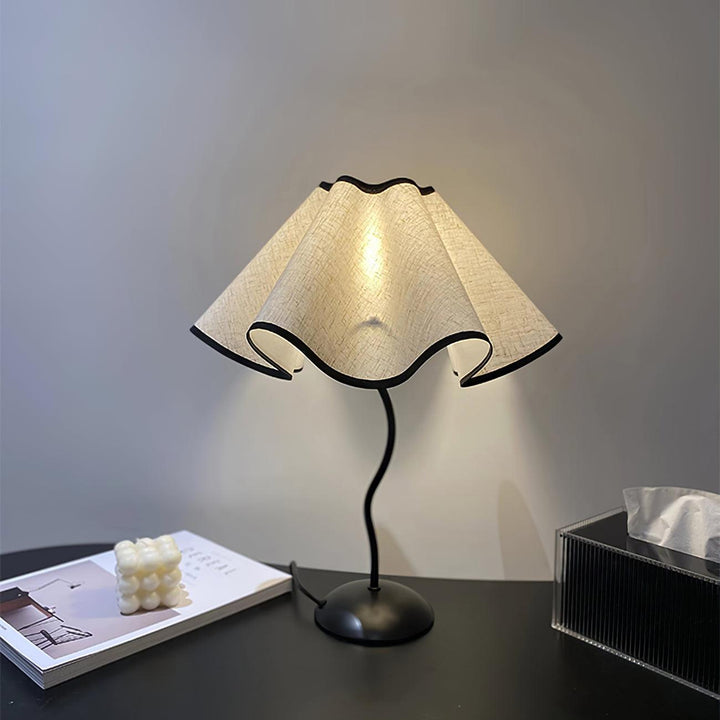 Cora Table Lamp - Vakkerlight