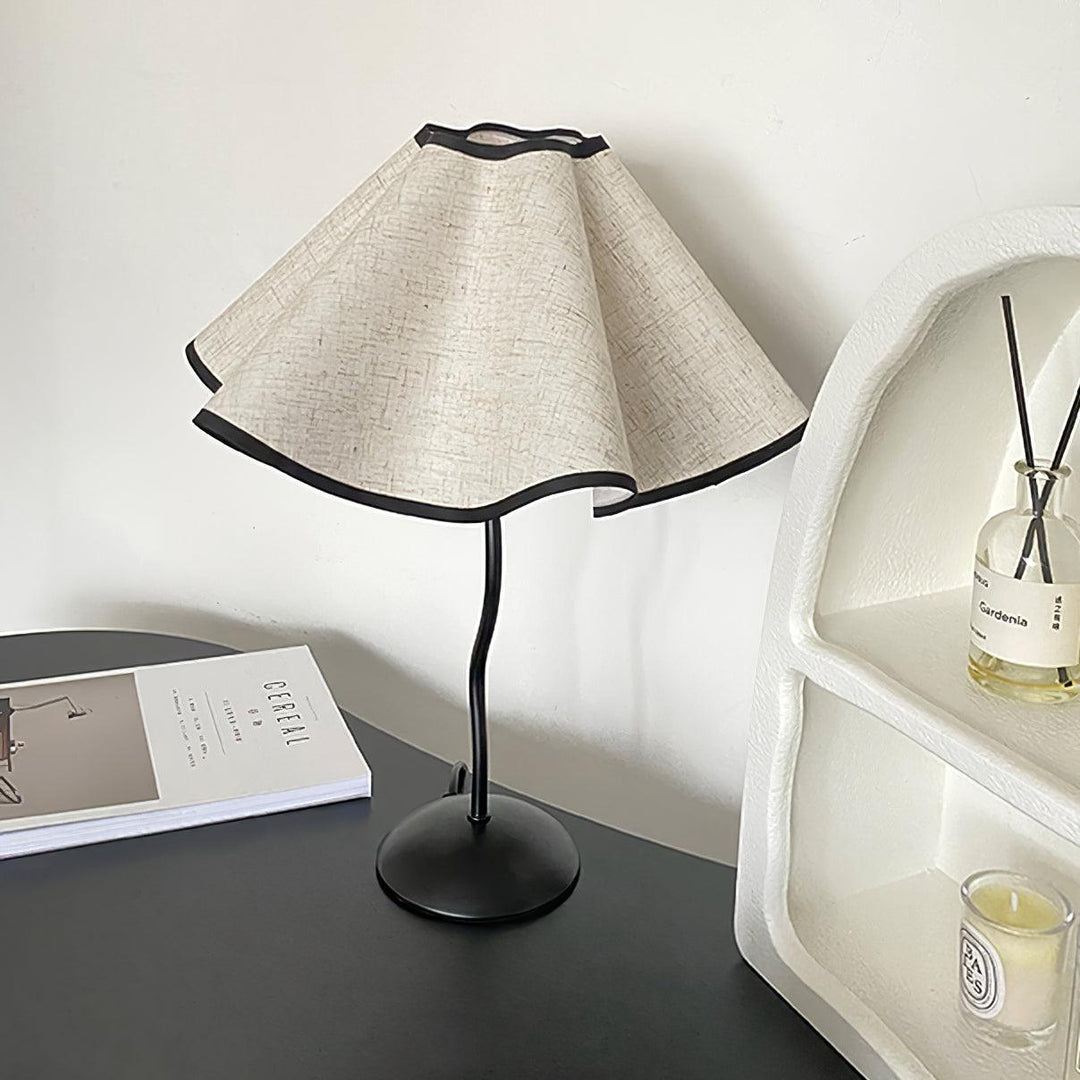 Cora Table Lamp - Vakkerlight