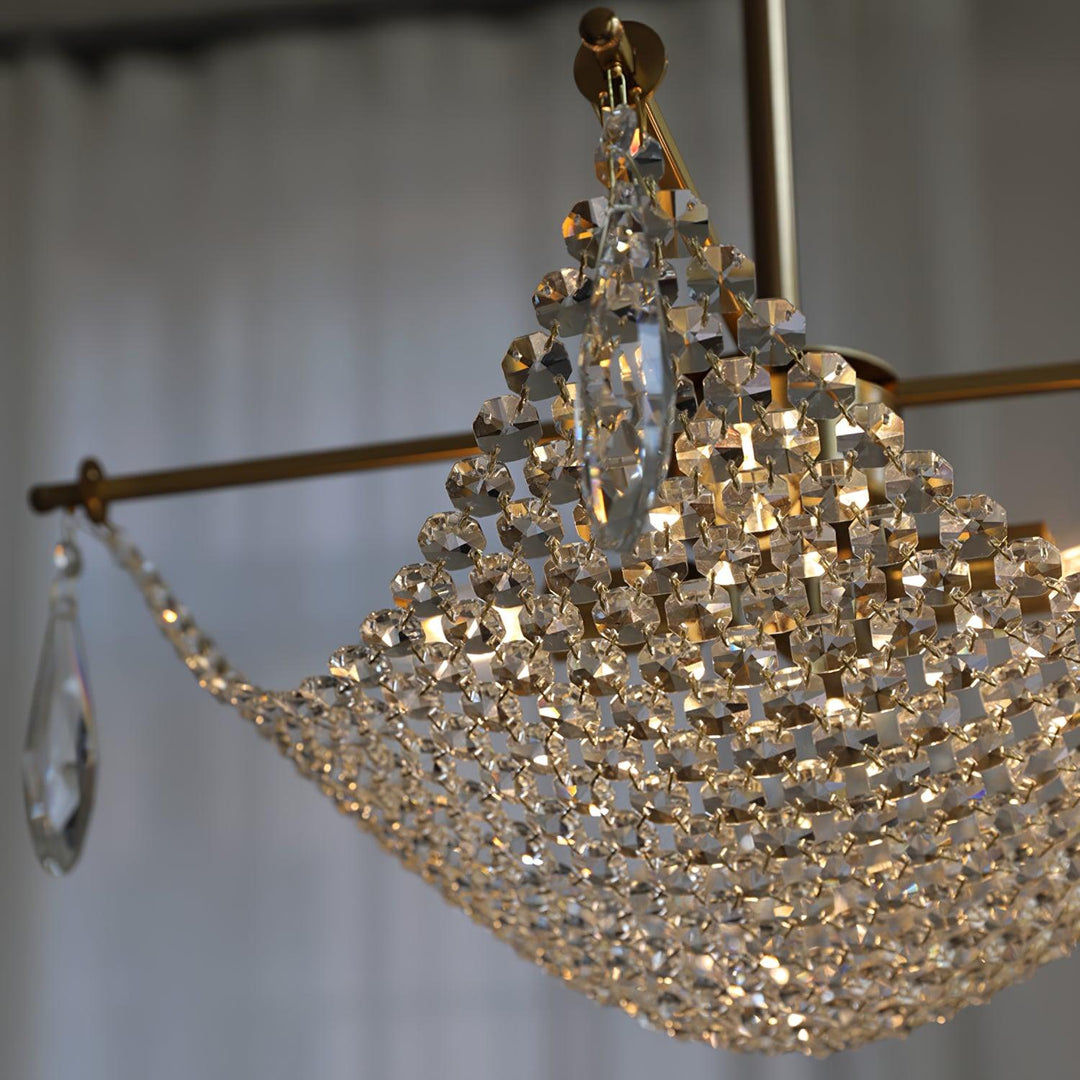 Corona Chandelier - Vakkerlight