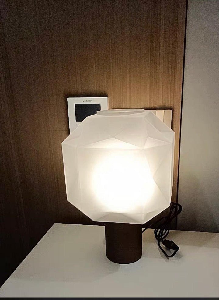 Cubo Table Lamp - Vakkerlight