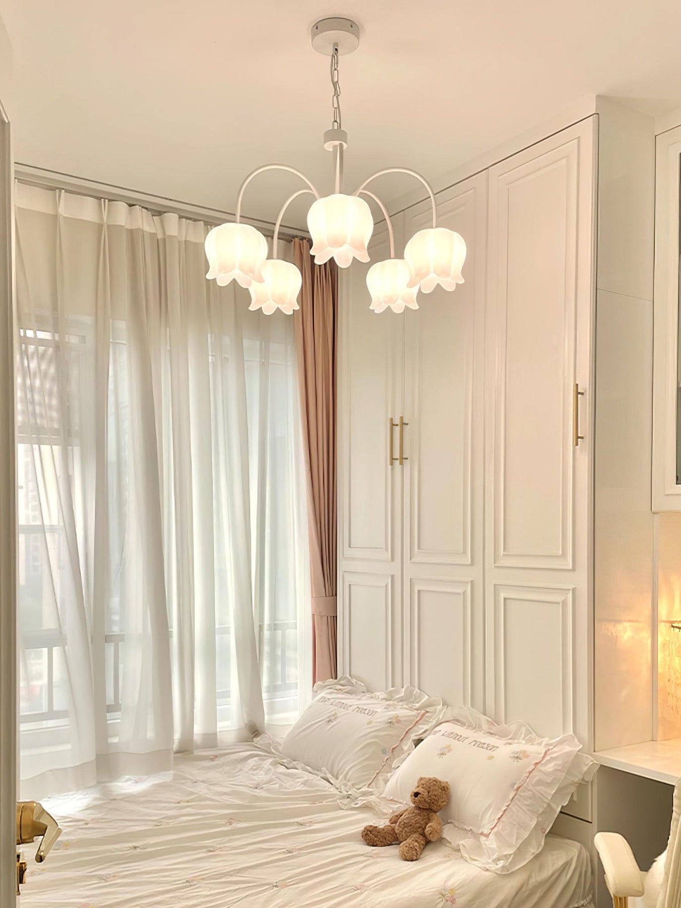 Curved Arm Bell Chandelier – Vakkerlight