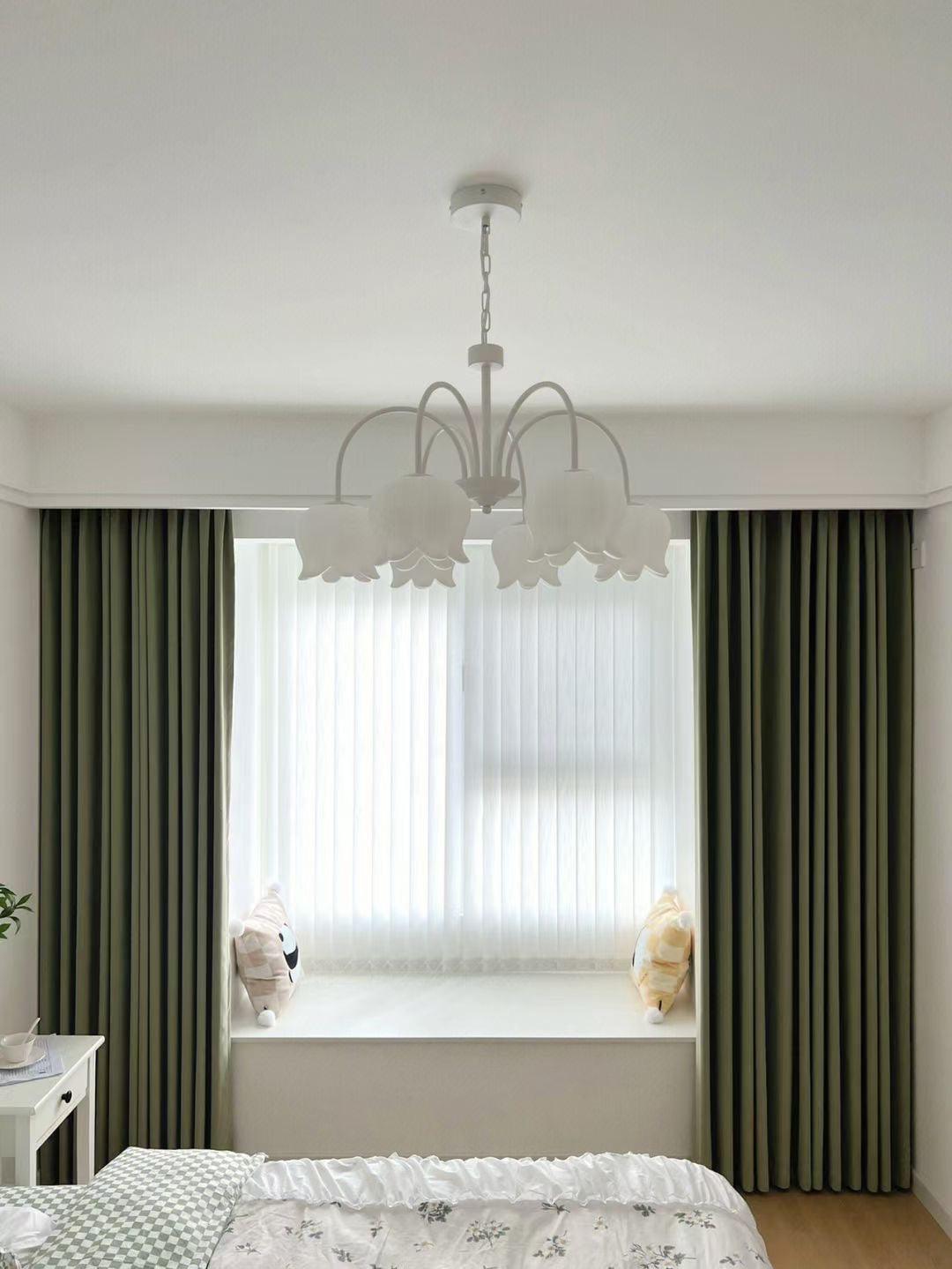 Curved Arm Bell Chandelier – Vakkerlight