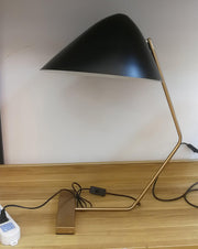 Curvilinear Mid-Century Table Lamp - Vakkerlight