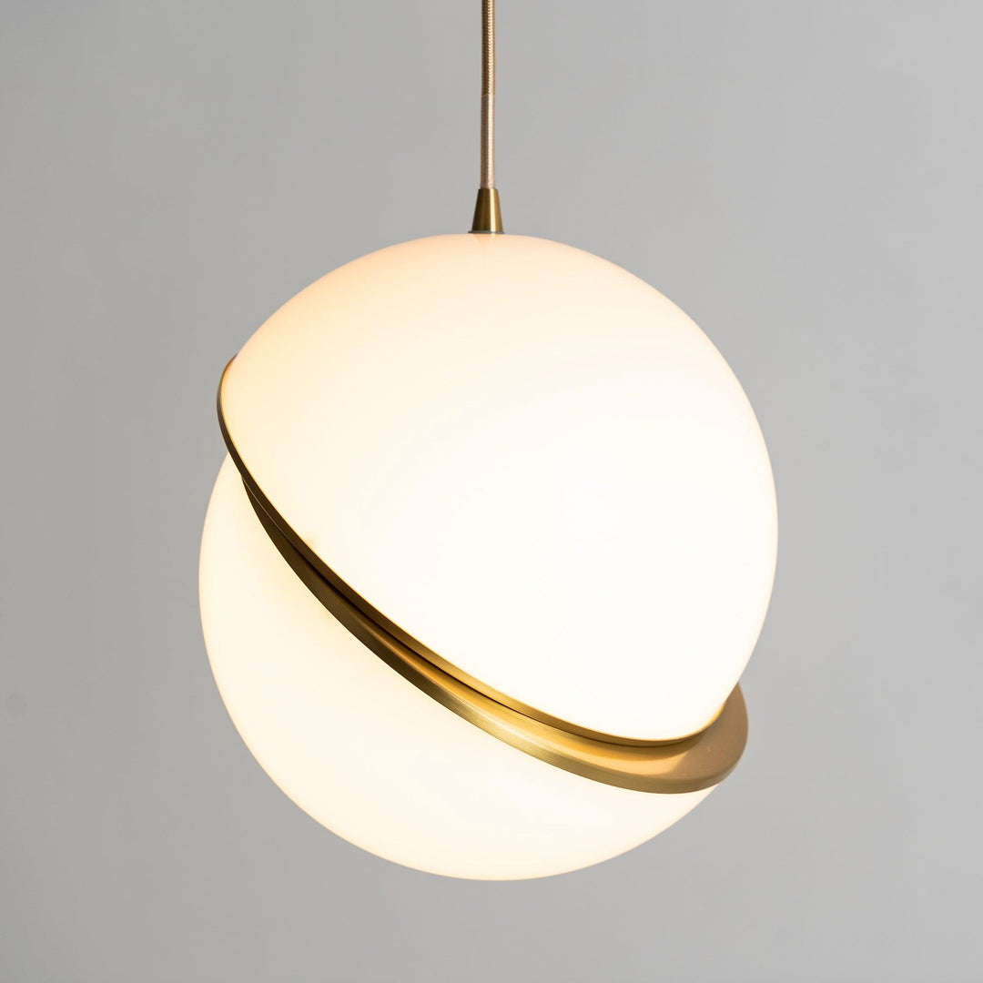 Crescent Pendant Lamp - Vakkerlight