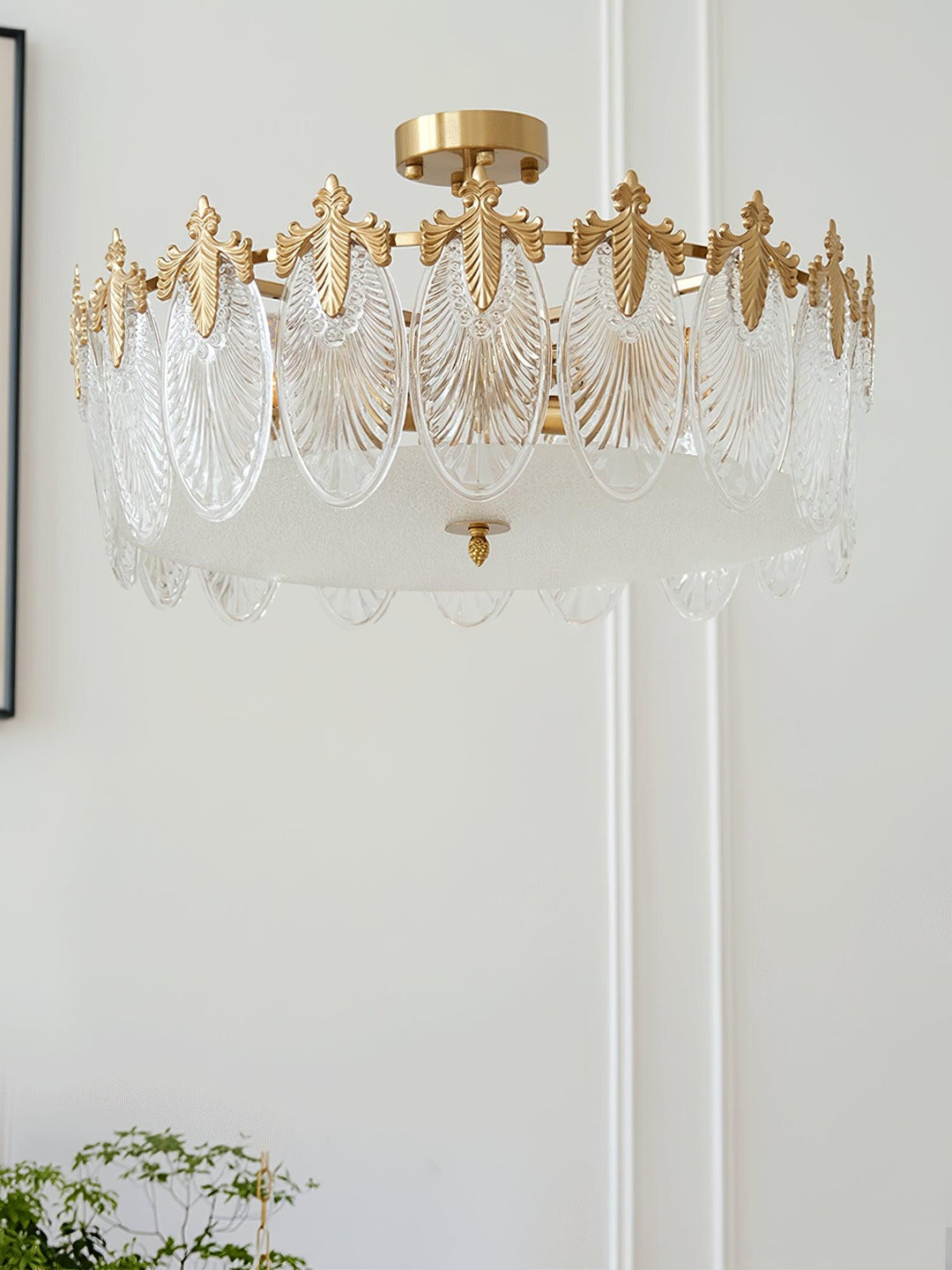 Decorative Pattern Glass Round Chandelier - Vakkerlight