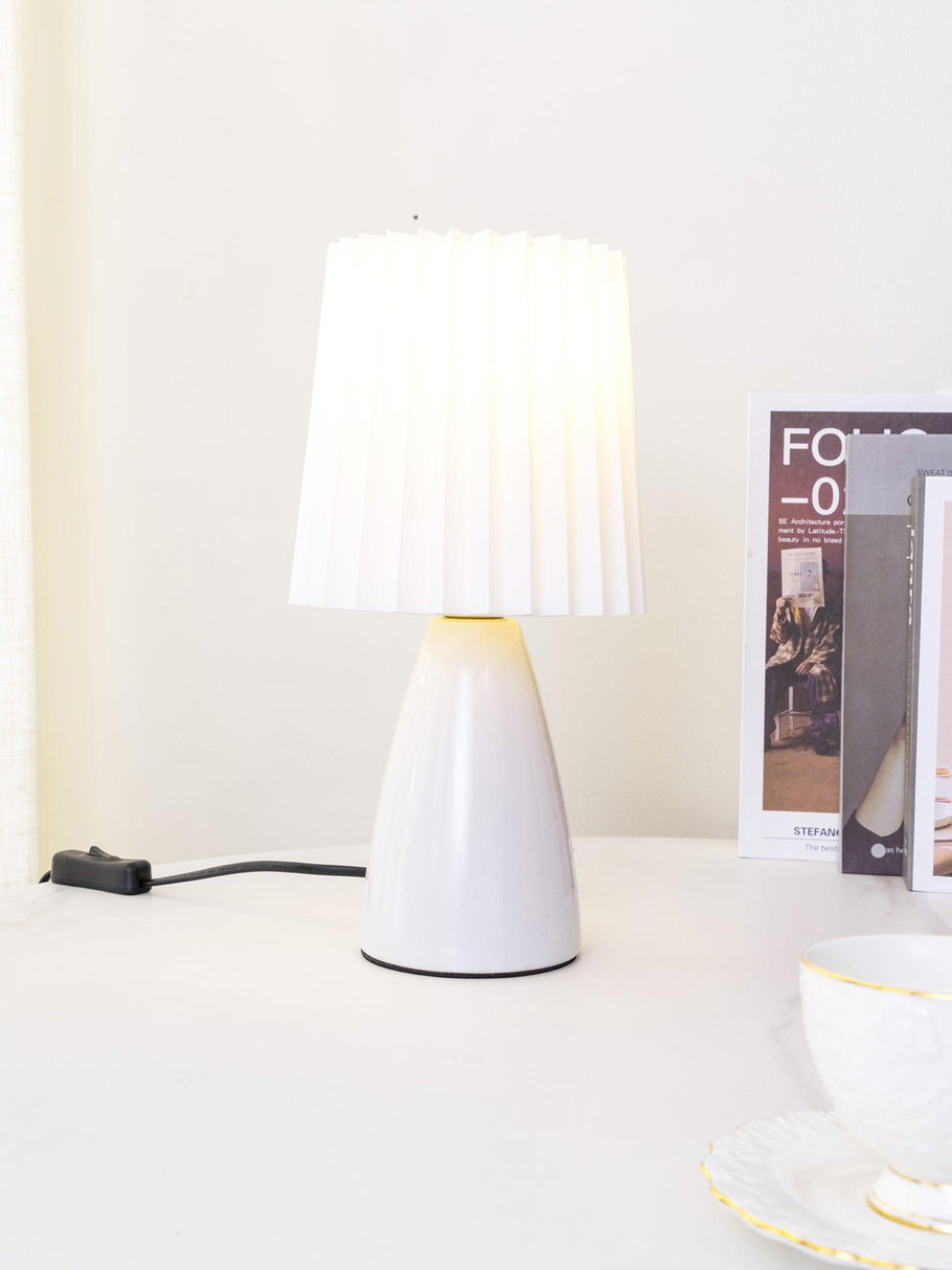 Delilah Table Lamp Vakkerlight