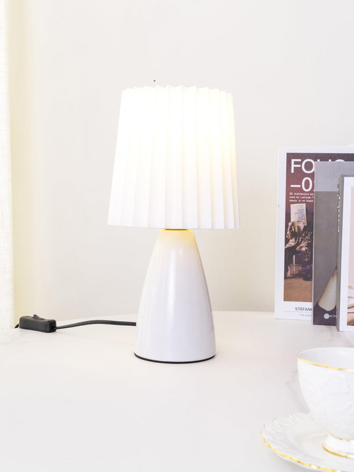 Delilah Table Lamp - Vakkerlight