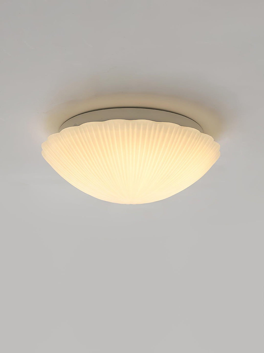 Devan Seashell Ceiling Lamp - Vakkerlight