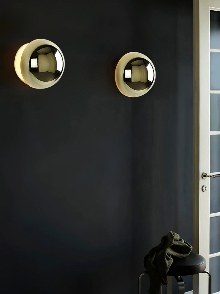 Aurum Sphere Wall Sconce - Vakkerlight