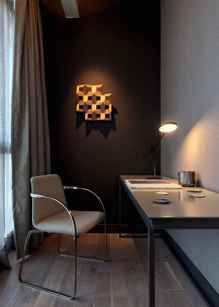 Eiko Table Lamp - Vakkerlight