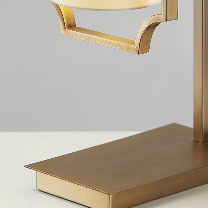 Elise Table Lamp - Vakkerlight