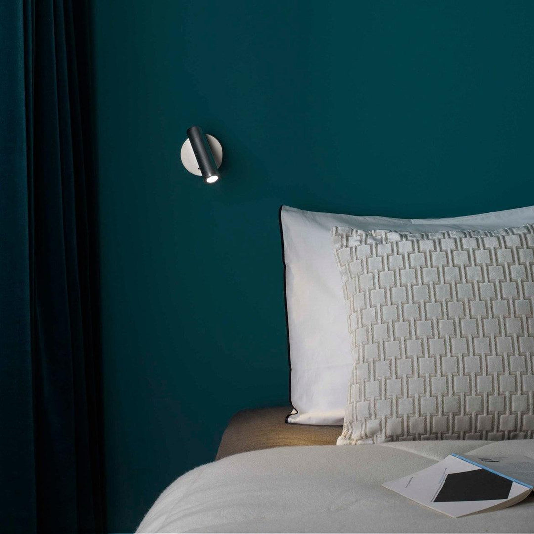 Reading LED Bedroom Wall Lamp - Vakkerlight