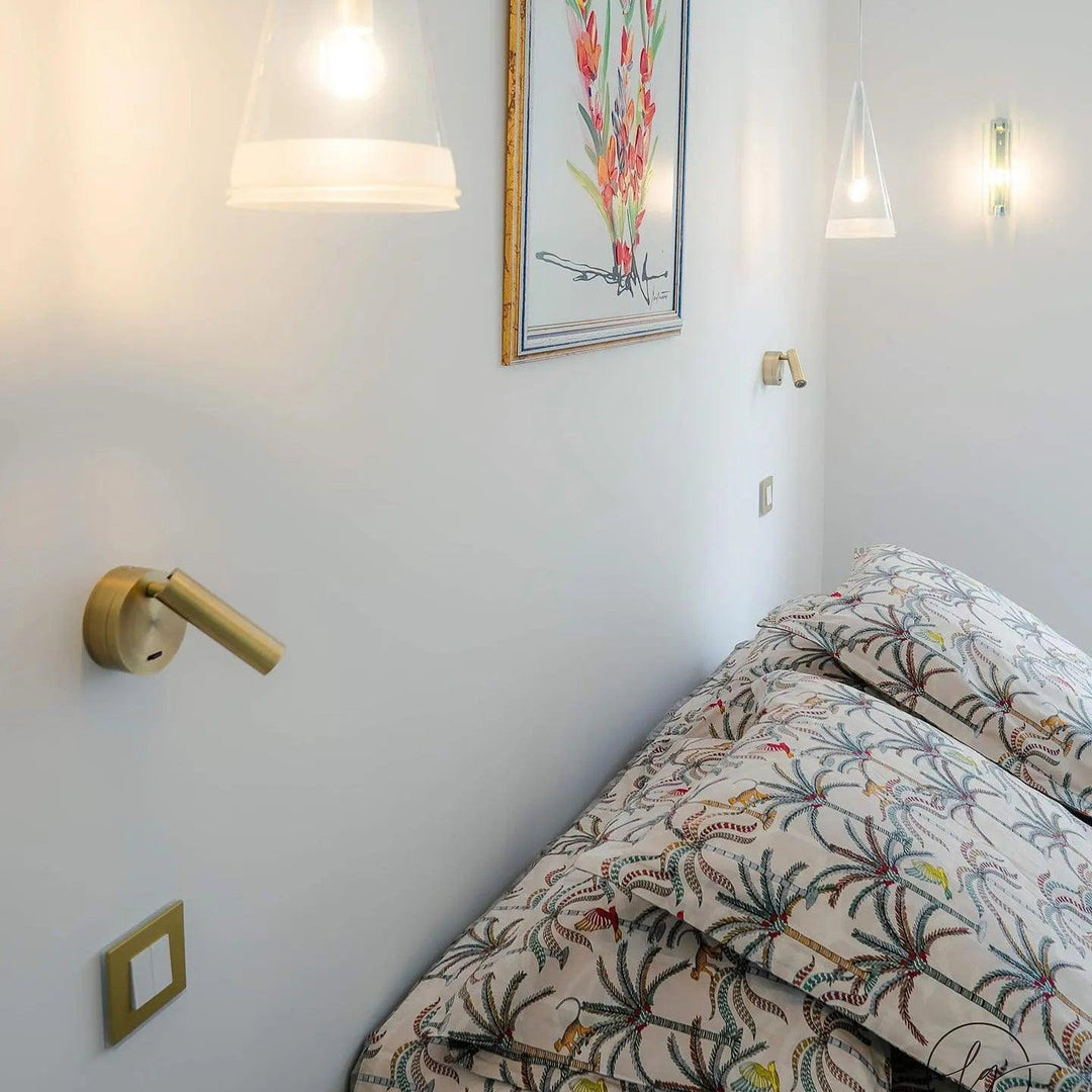 Reading LED Bedroom Wall Lamp - Vakkerlight