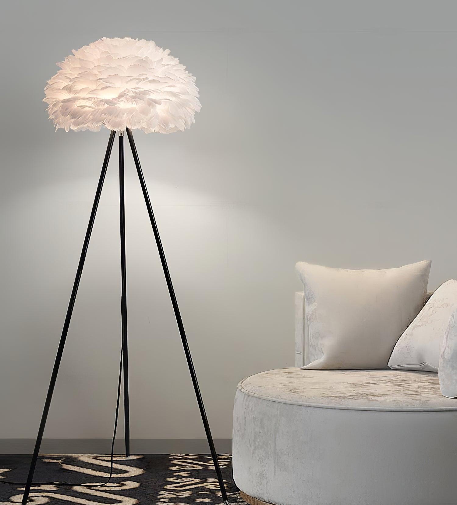 Eos Feather Floor Lamp – Vakkerlight