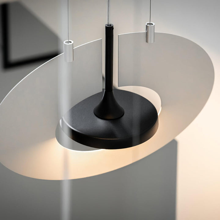 Eye In The Sky Pendant Light - Vakkerlight