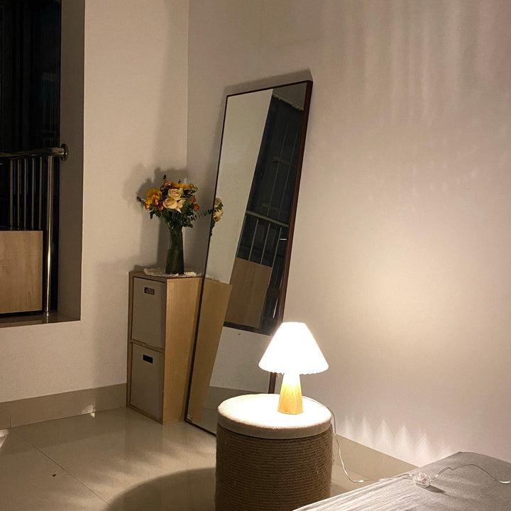 Facet Table Lamp - Vakkerlight