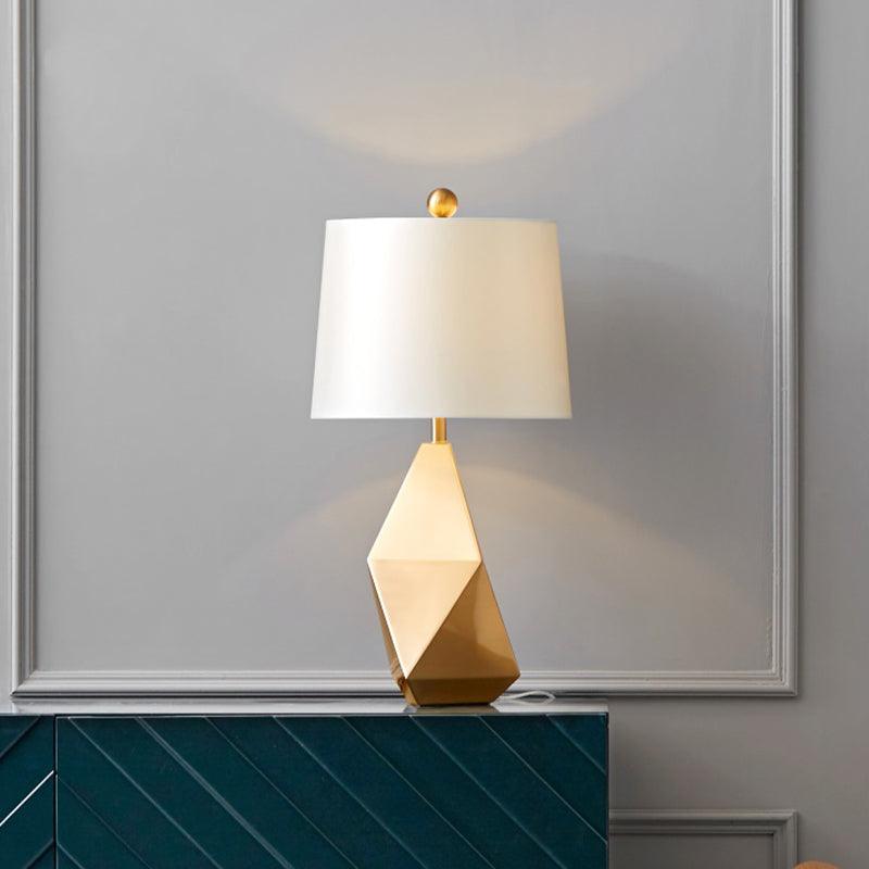 Faceted Table Light - Vakkerlight