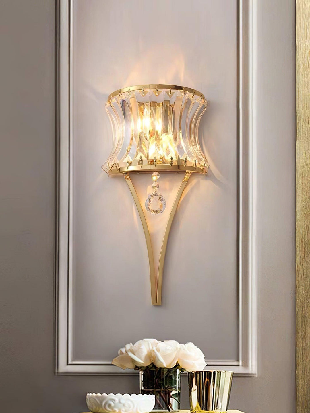 Fantania Wall Lamp - Vakkerlight