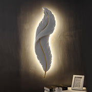 Feather Wall Lamp - Vakkerlight