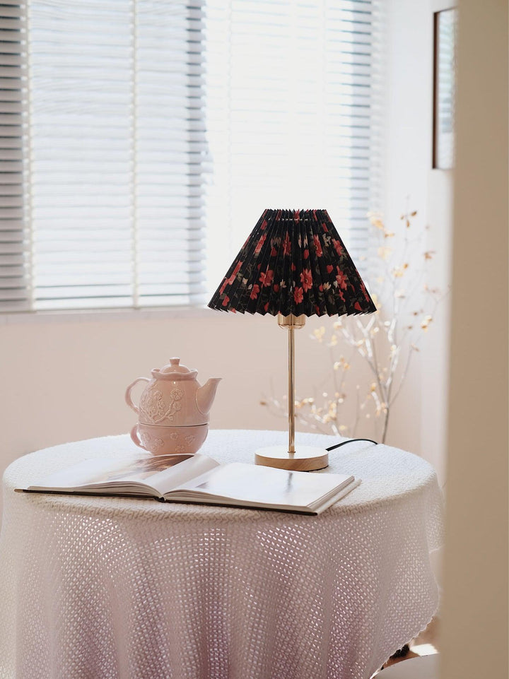 Flores Table Lamp - Vakkerlight