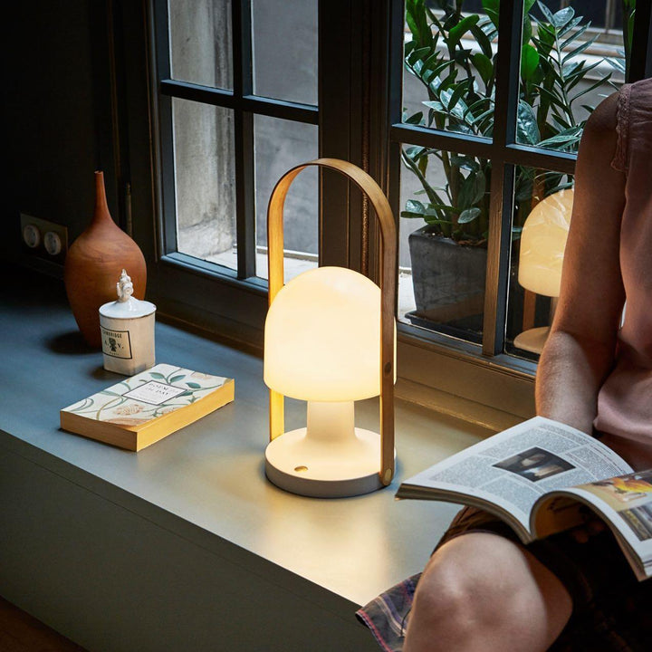 Portable Glass Charging Table Lamp - Vakkerlight