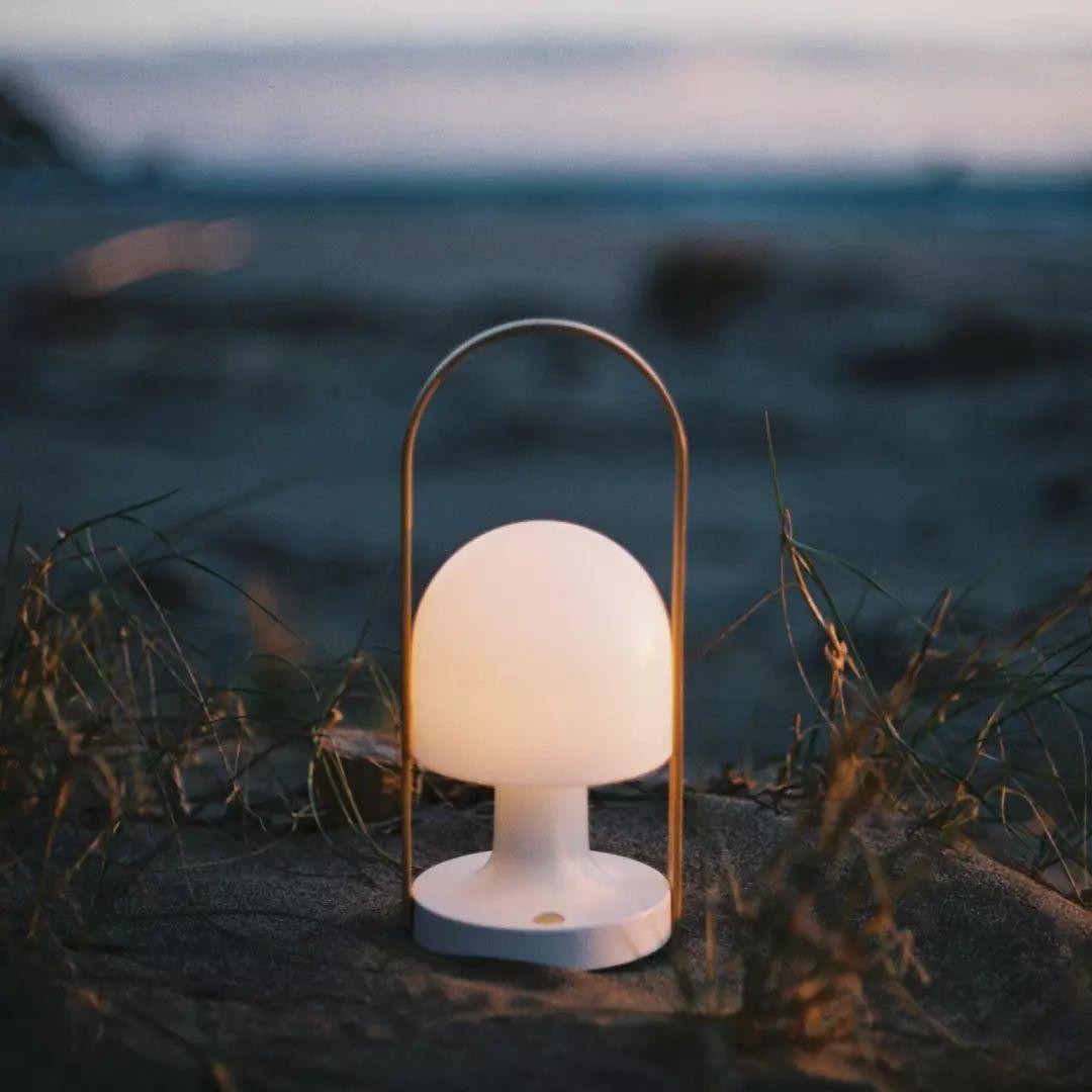 Portable Glass Charging Table Lamp - Vakkerlight