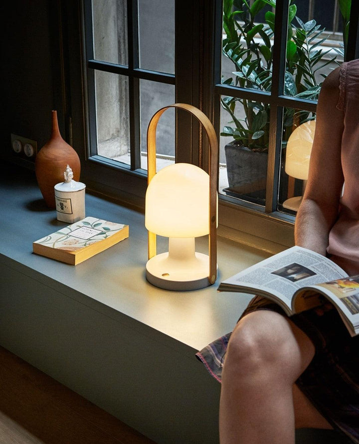 Portable Glass Charging Table Lamp - Vakkerlight