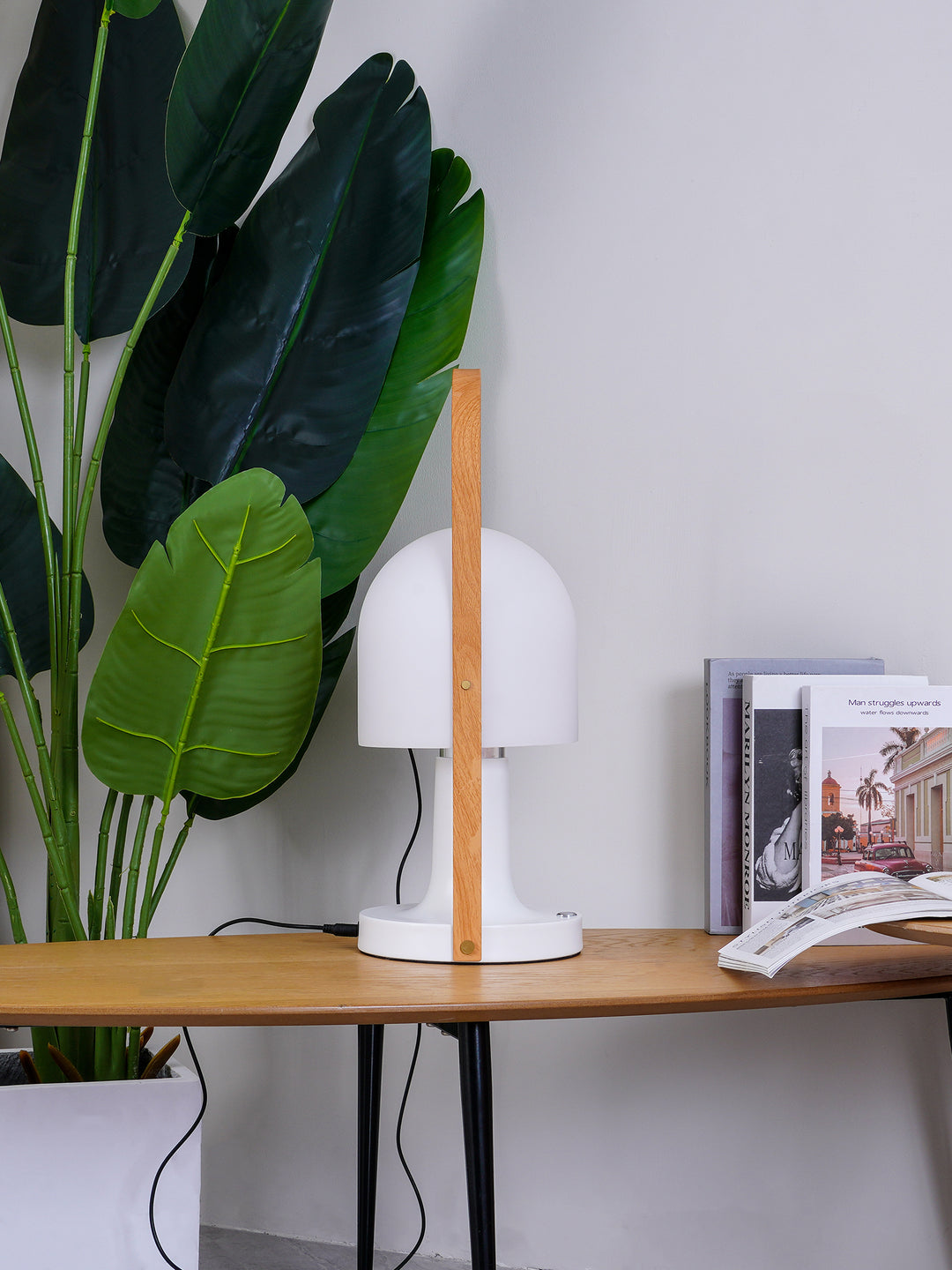 Portable Glass Charging Table Lamp - Vakkerlight