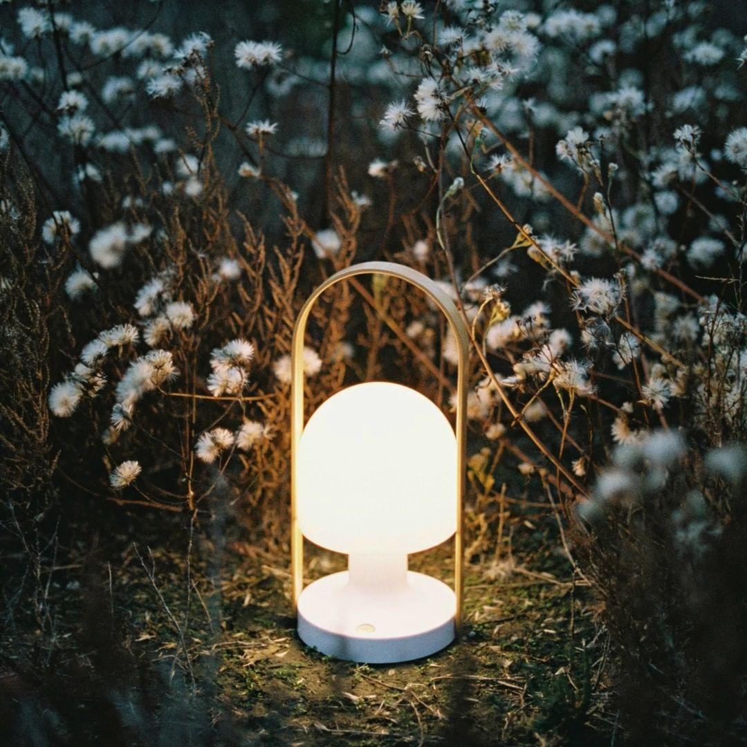 Portable Glass Charging Table Lamp - Vakkerlight