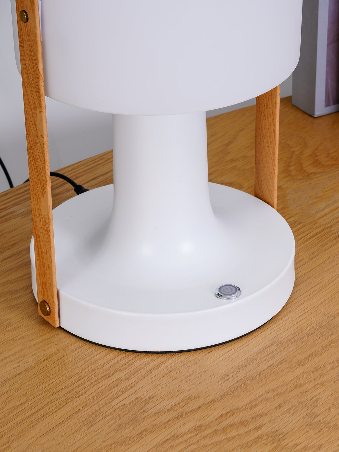Portable Glass Charging Table Lamp - Vakkerlight