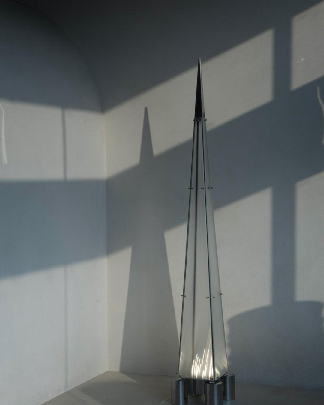 Fragment Floor Lamp - Vakkerlight