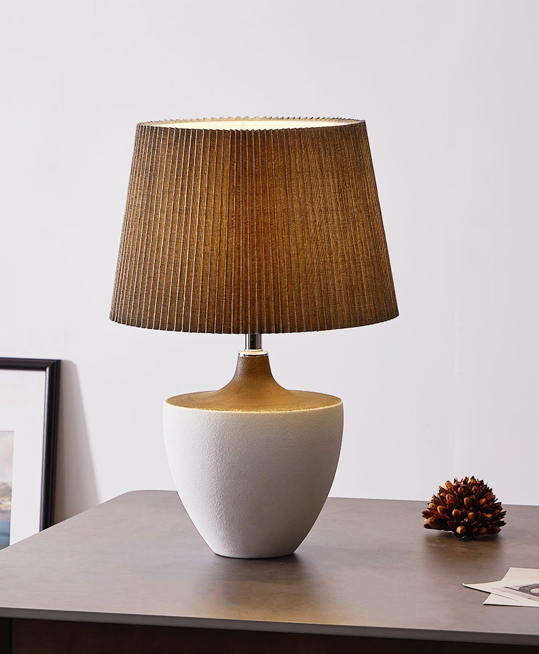 Ghassan Table Lamp - Vakkerlight