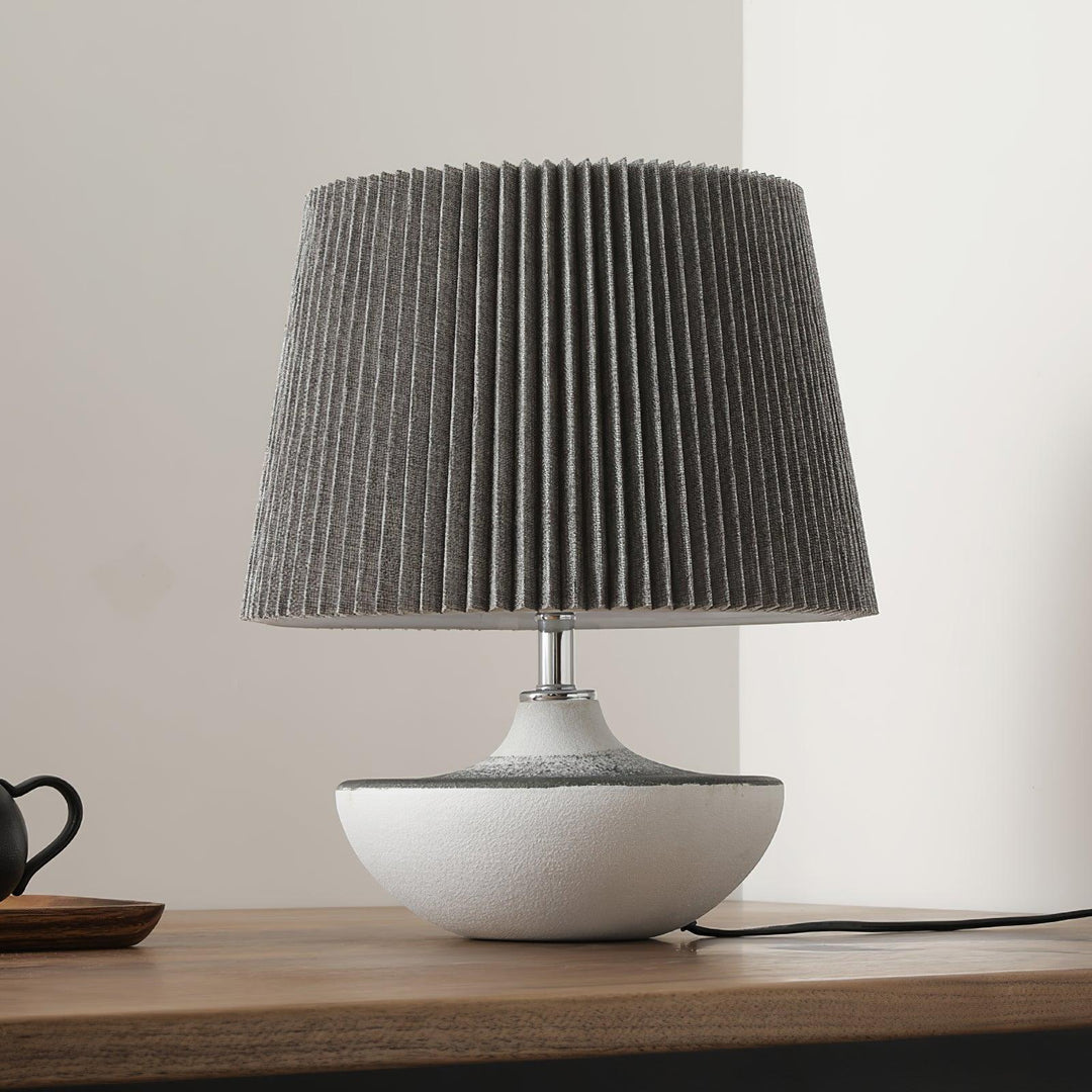 Ghassan Table Lamp - Vakkerlight