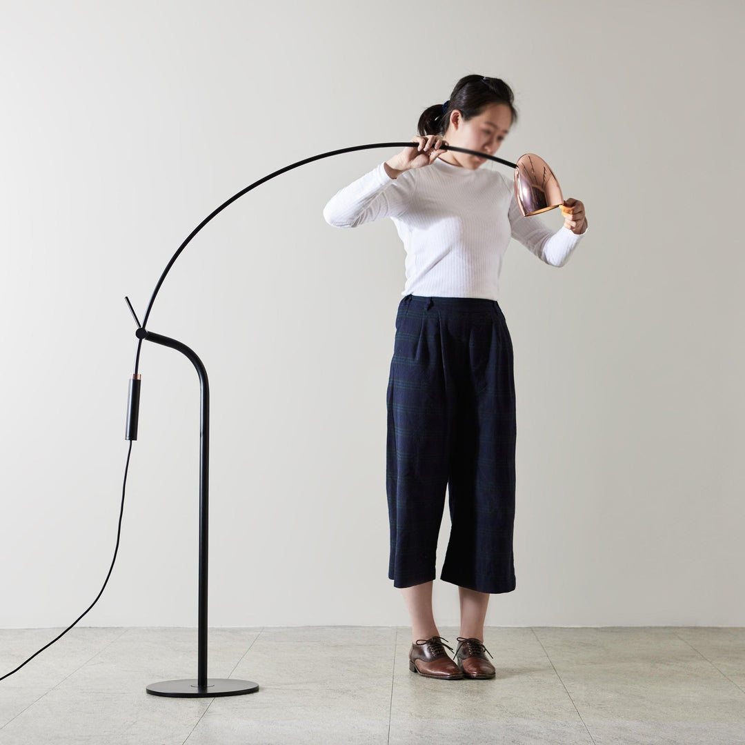 Hercules Floor Lamp - Vakkerlight