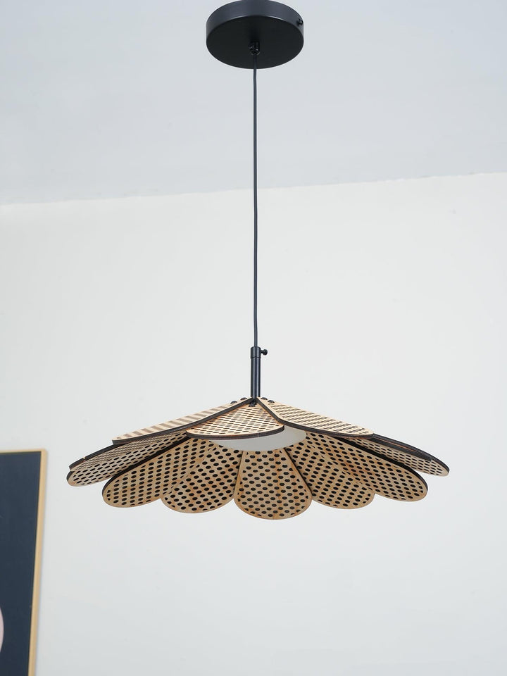 Hollyhock Pendant Light - Vakkerlight